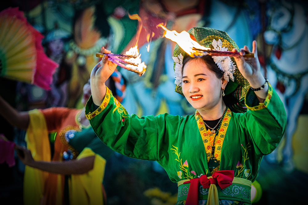 Chầu Văn
